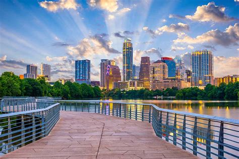 best places to stay in austin.